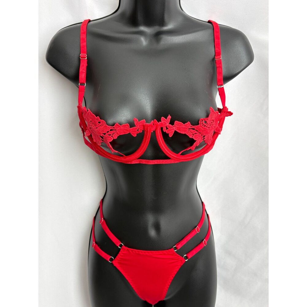 Red Lora Lingerie Set Red Embroidered Size S/M Floral Balconette Bra and Panties